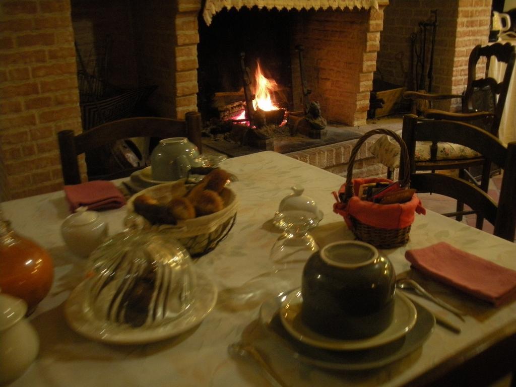 Bed and Breakfast Ferme Saint Joseph à Le Fousseret Extérieur photo